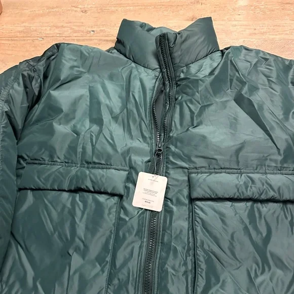 Fabletics Green Puffer Jacket - Picture 2 of 5